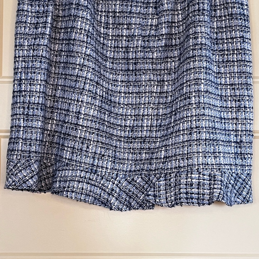 Talbots Woman Petites Blue Tweed Skirt with Ruffle Size 16WP - Picture 5 of 7